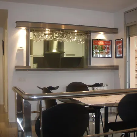 Saromar Ii Amb Dues Terrasses Per 6 Persones A 5 Minuts De La Platja Gran